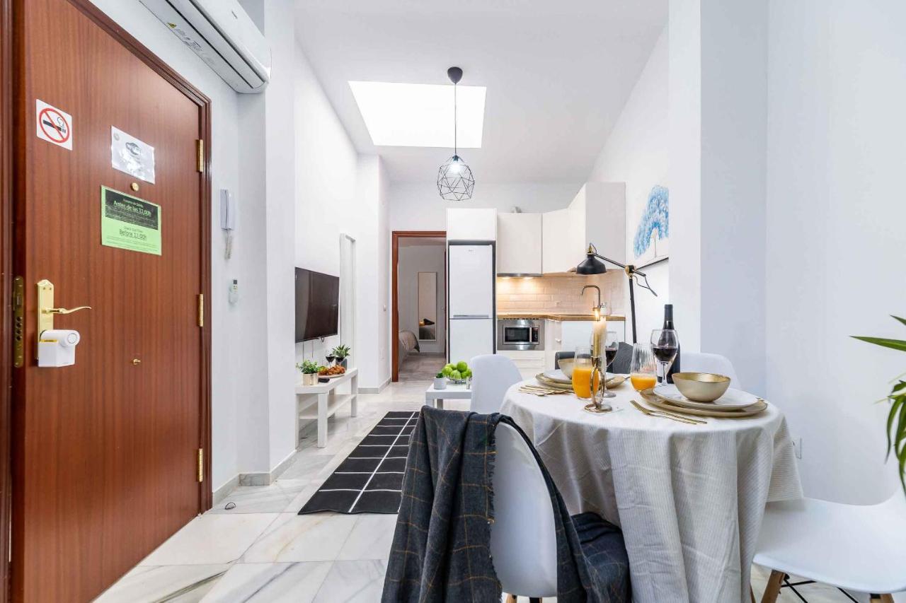 Atico Premium - Malaga City Center Экстерьер фото