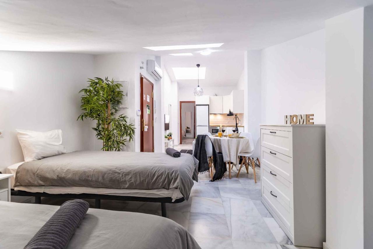 Atico Premium - Malaga City Center Экстерьер фото